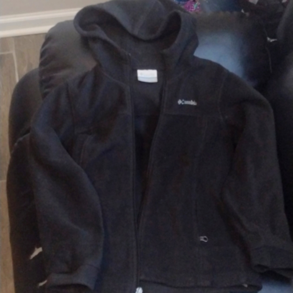 Boy's Columbia Fleece Jacket Size S (8)